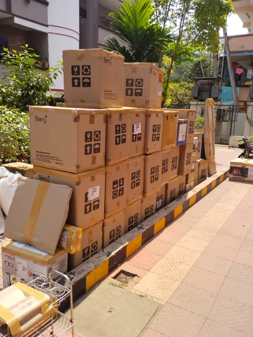 Numbered Carton Stacking